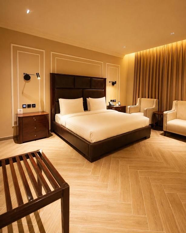 King Room